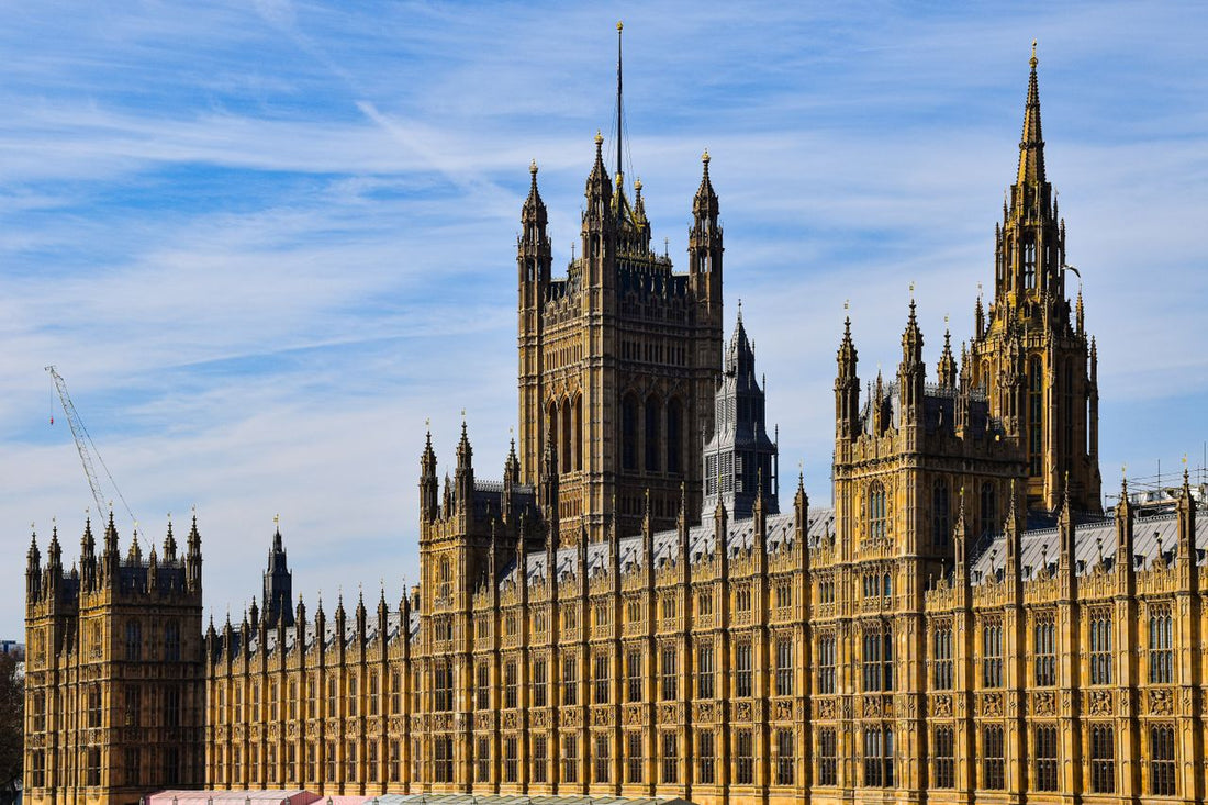 Unlimited eSIM UK; photo of the UK's House of Parliament under a partially cloudy sky