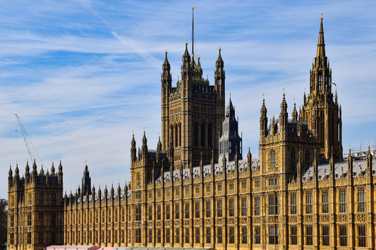 Unlimited eSIM UK; photo of the UK's House of Parliament under a partially cloudy sky